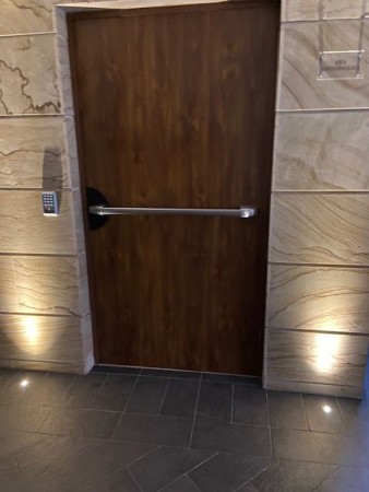 PORTE TAGLIAFUOCO Design FORNITURA E POSA